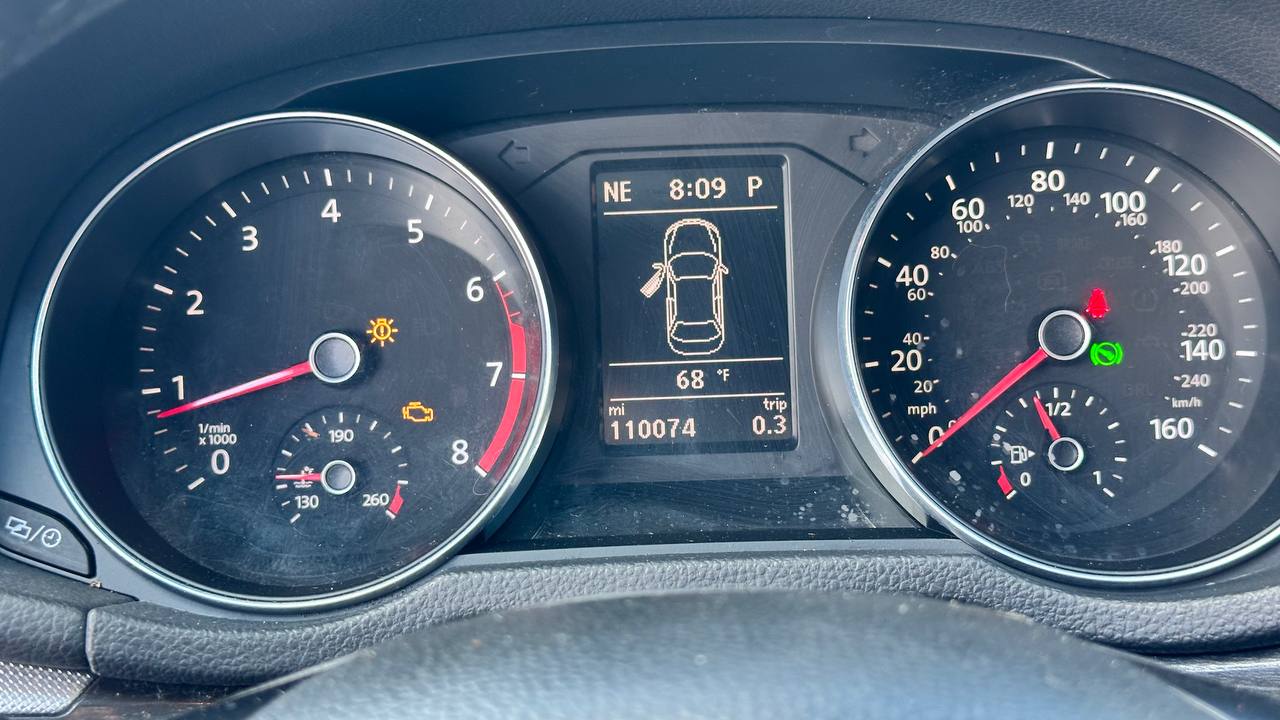 VOLKSWAGEN PASSAT SE 2016