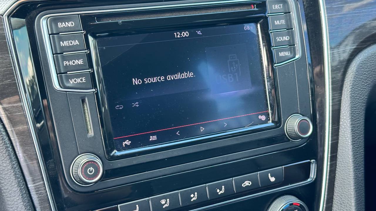 VOLKSWAGEN PASSAT SE 2016