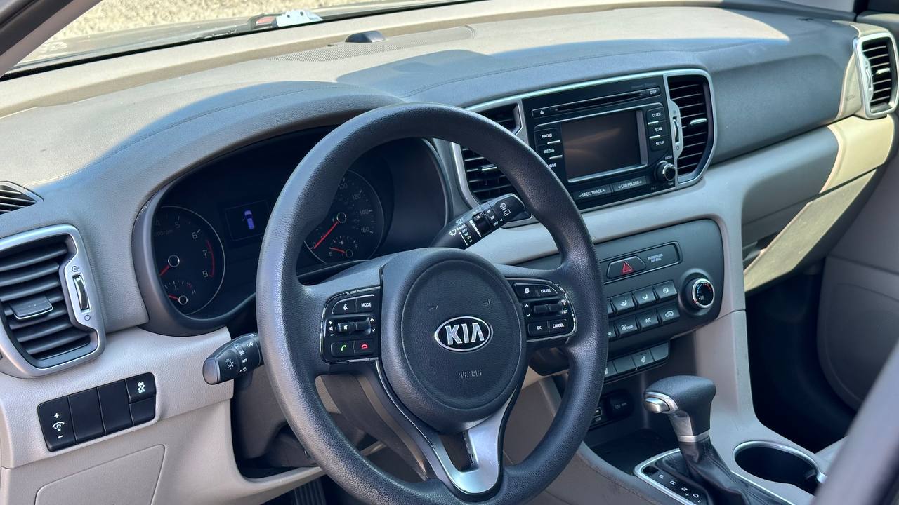 KIA SPORTAGE LX 2015