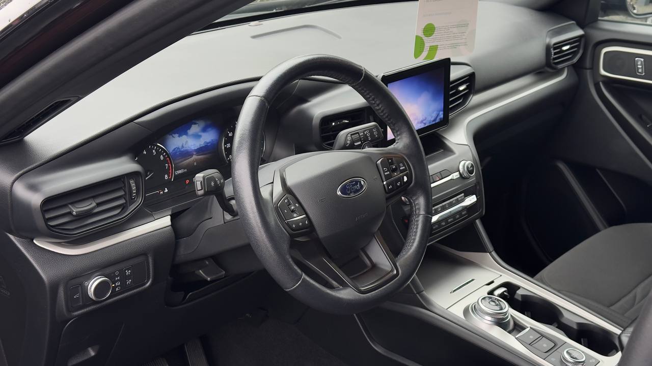 FORD EXPLORER XLT 2020