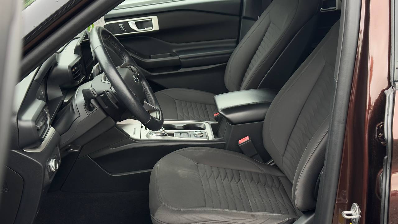 FORD EXPLORER XLT 2020