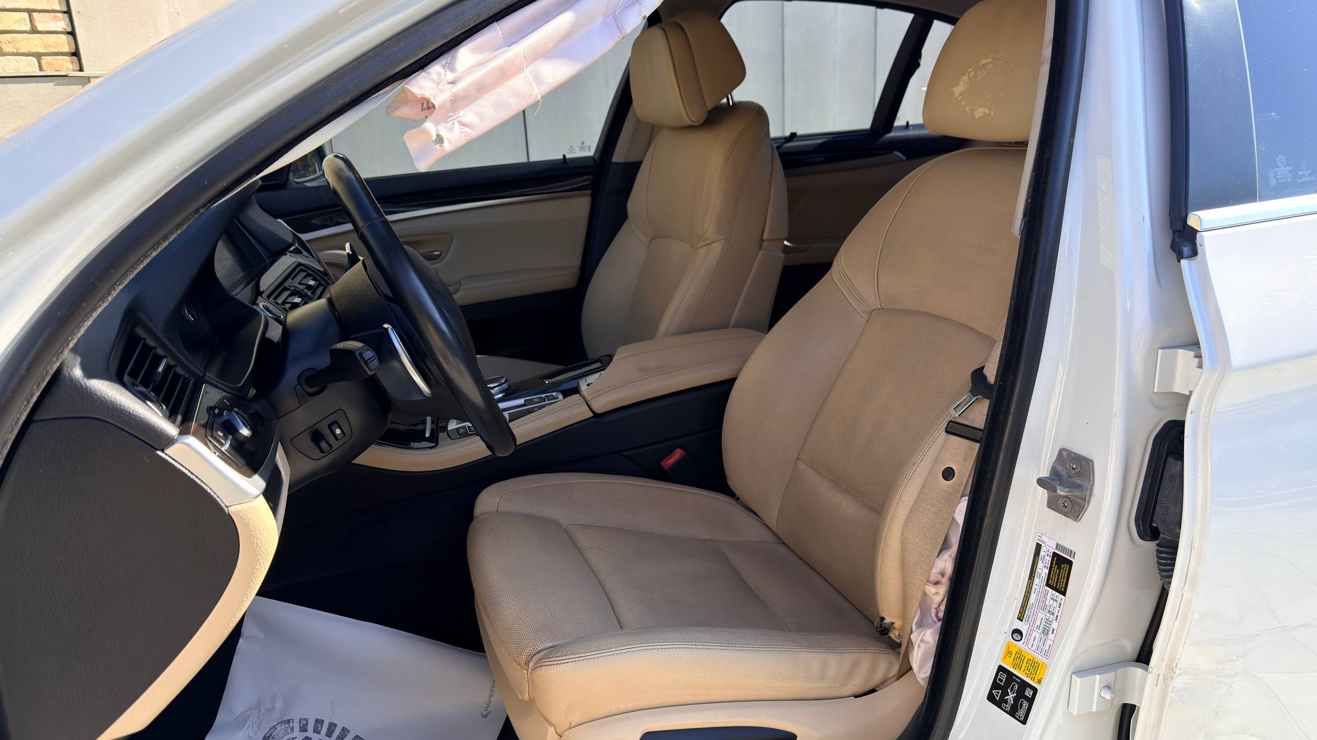 BMW 528 XI 2015