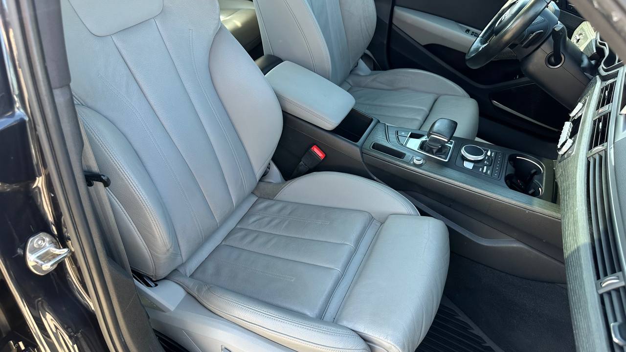 AUDI A4 ULTRA PREMIUM PLUS 2017