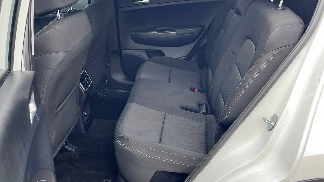 KIA SPORTAGE LX 2020