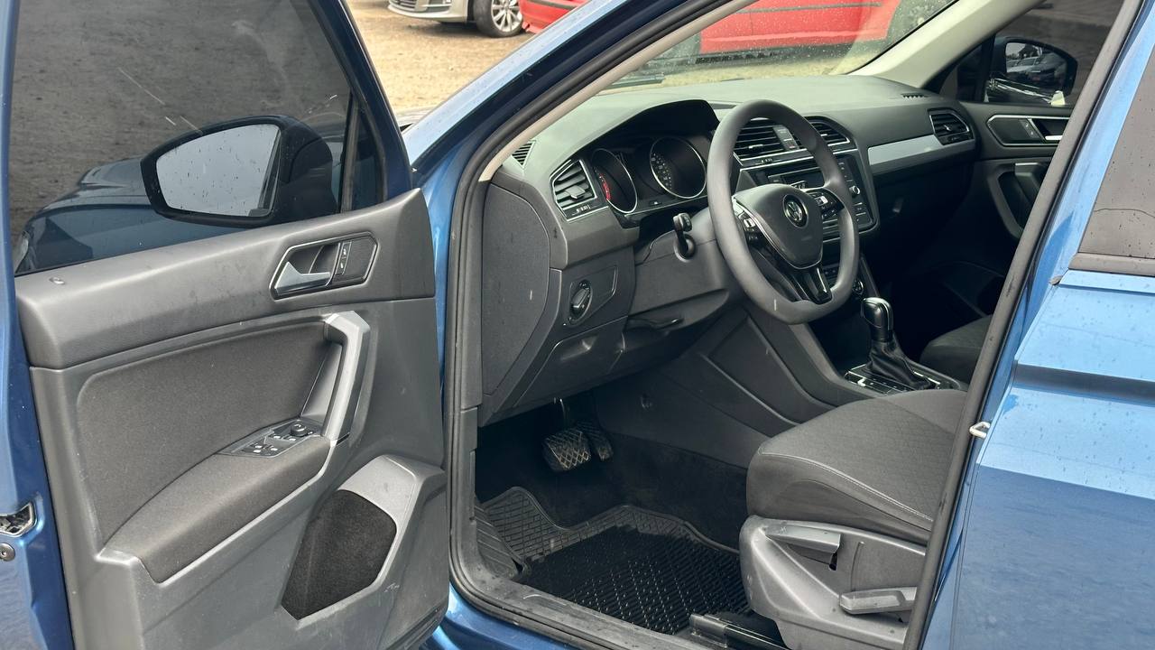 VOLKSWAGEN TIGUAN S 2017