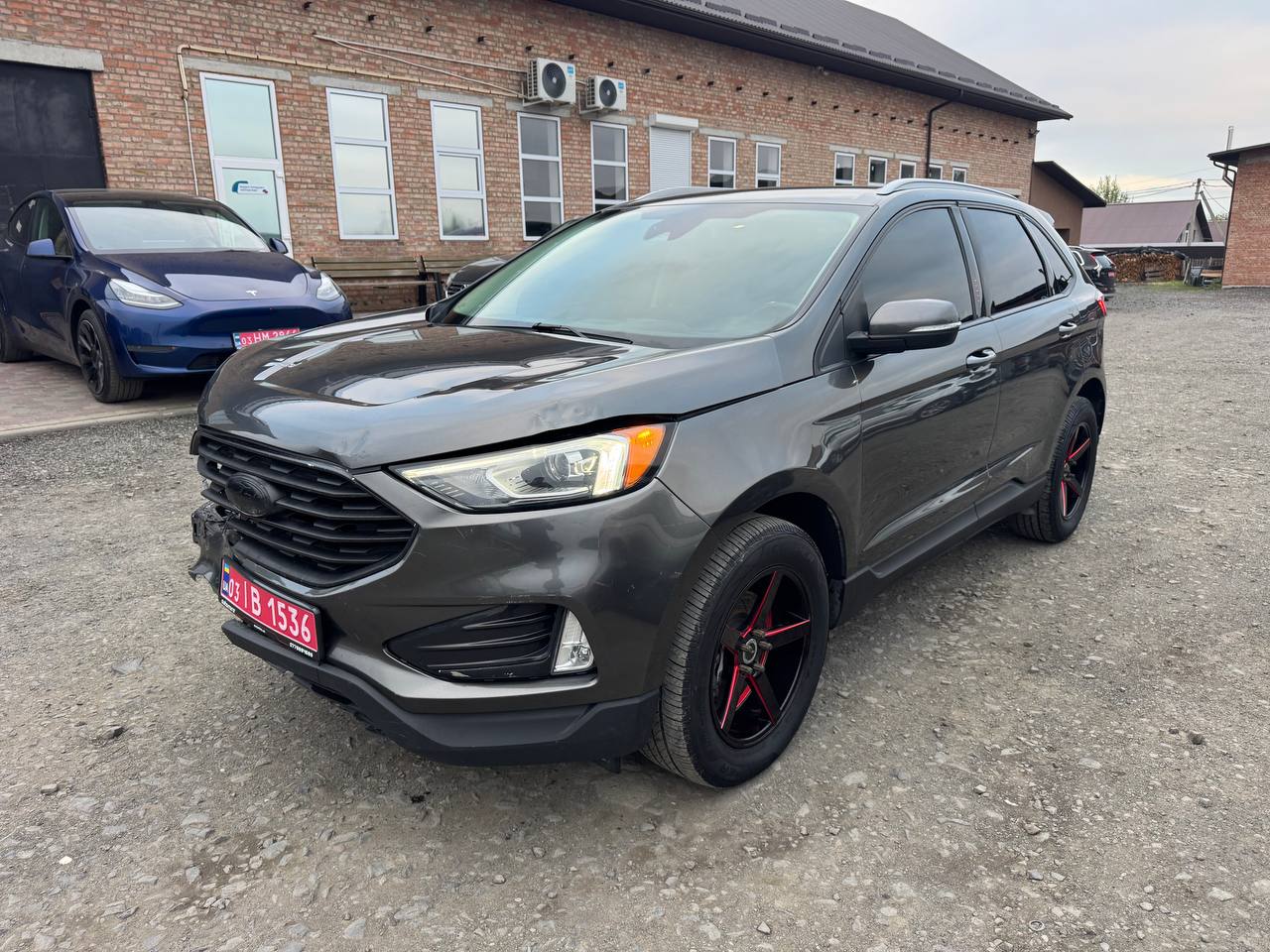FORD EDGE SEL 2019