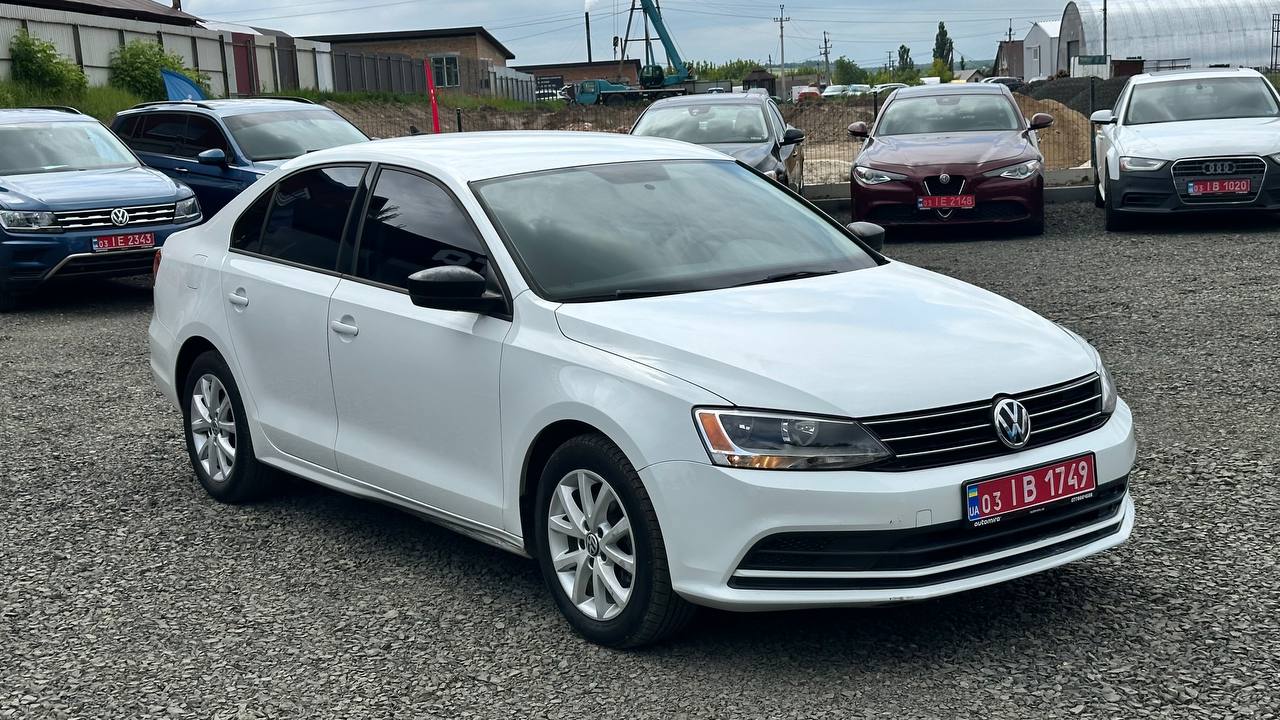 VOLKSWAGEN JETTA SE 2014
