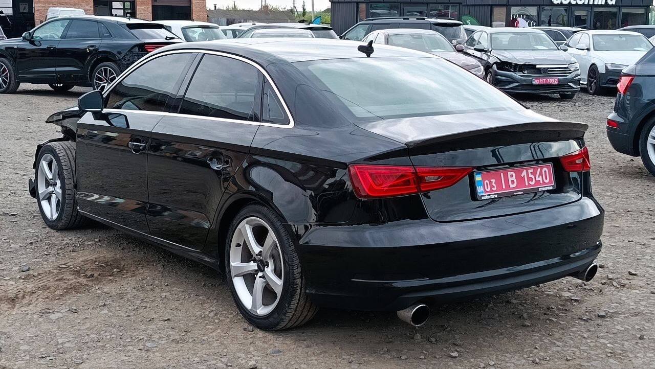 AUDI A3 PREMIUM 2015