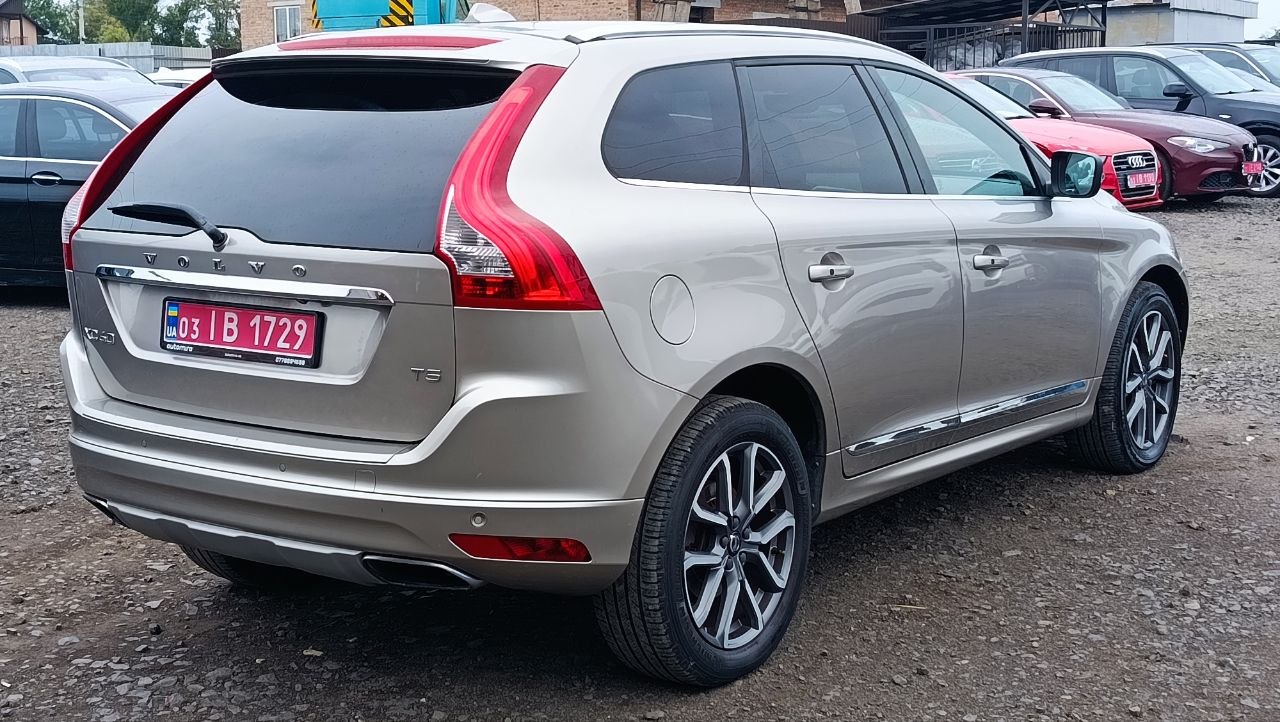 VOLVO XC60 T5 DRIVE-E PREMIER 2015