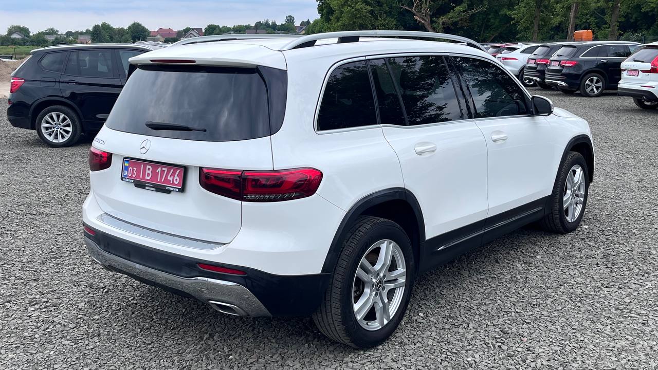 MERCEDES-BENZ GLB 250 2020