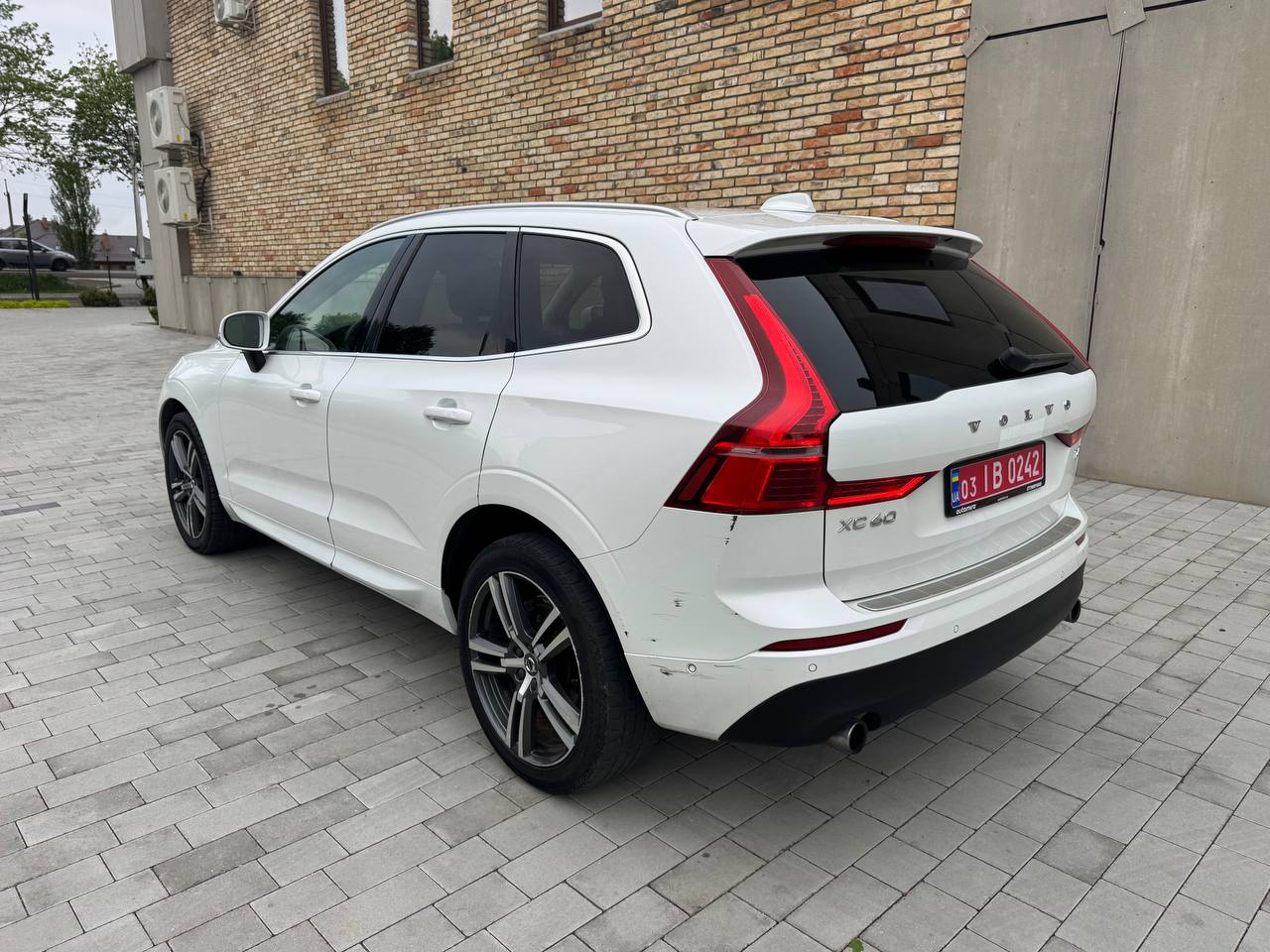 VOLVO XC60 T6 2018