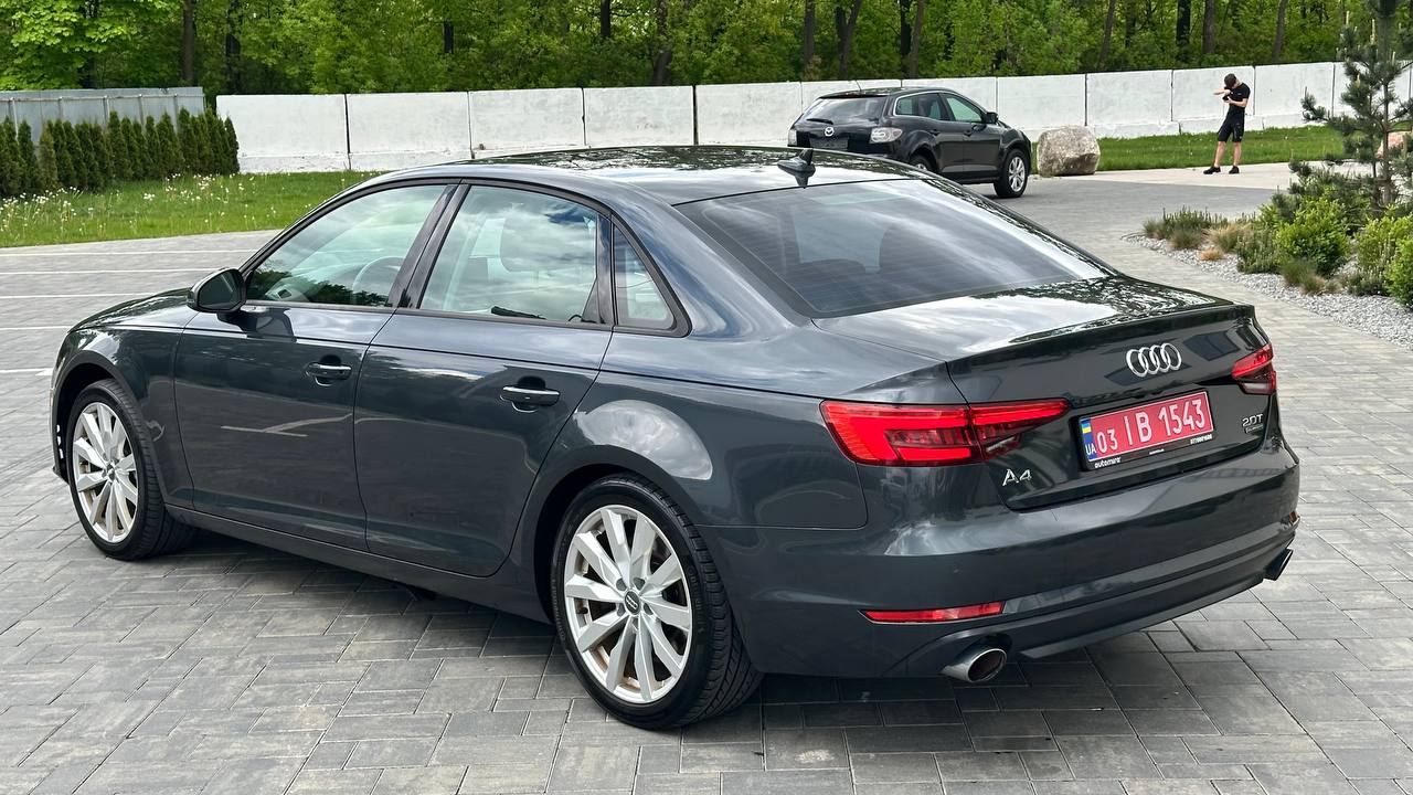 AUDI A4 PREMIUM 2016