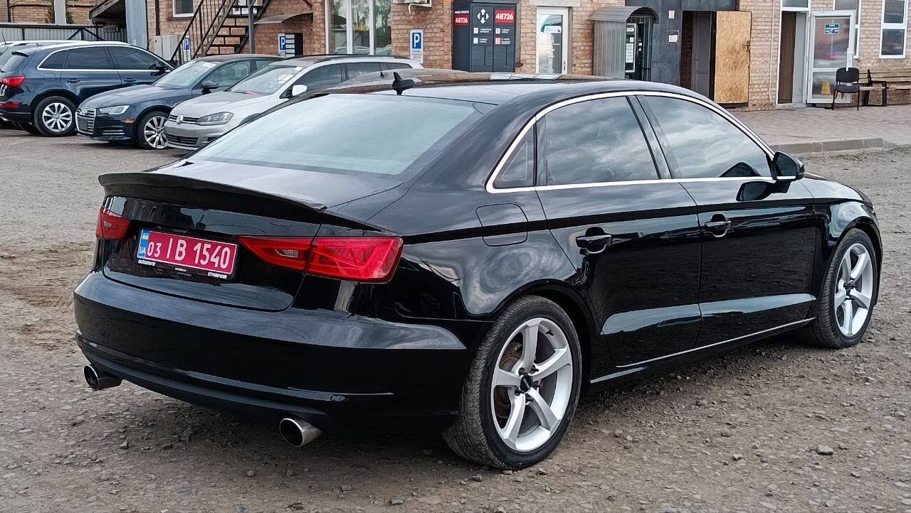AUDI A3 PREMIUM 2015