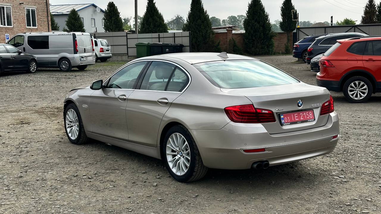 BMW 528 XI 2014