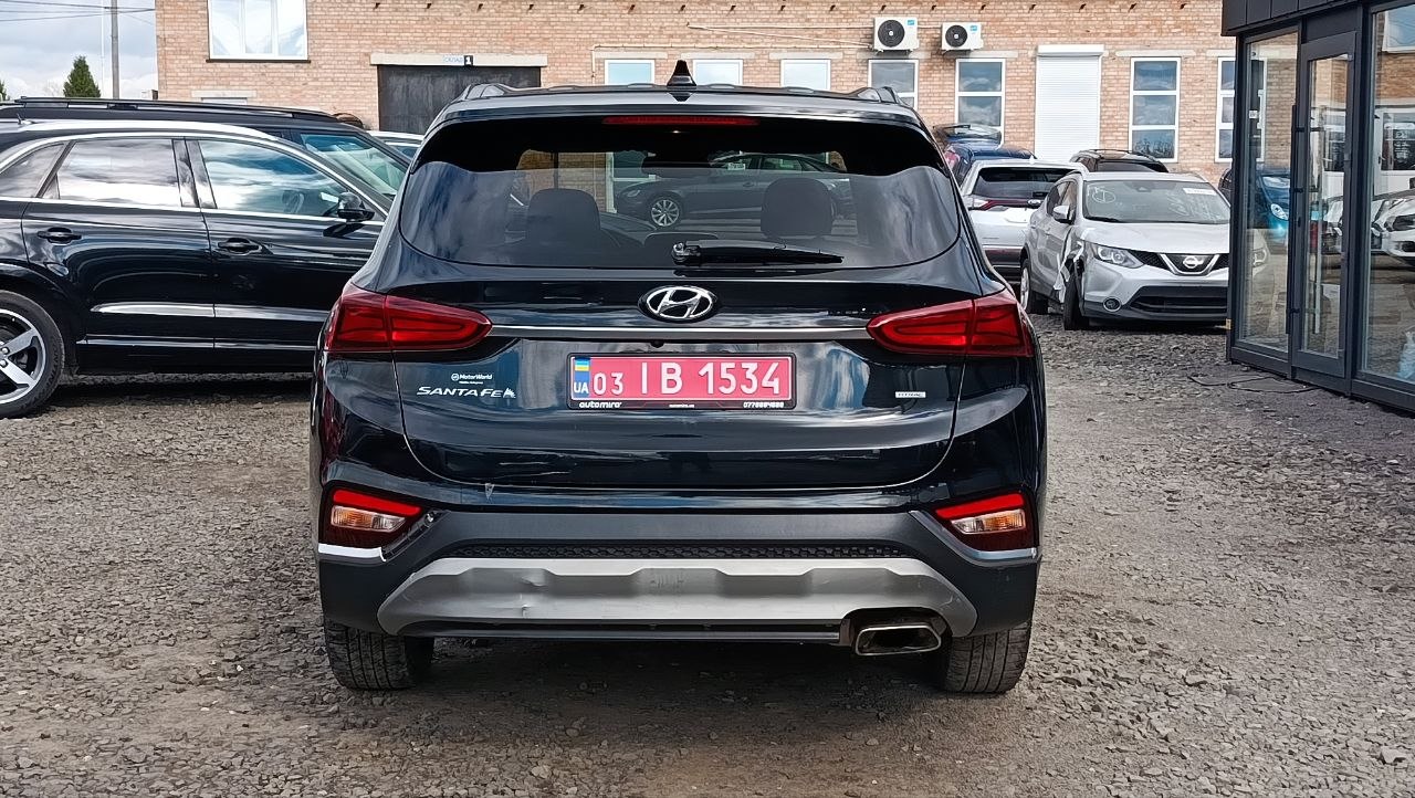 HYUNDAI SANTA FE SEL 2019