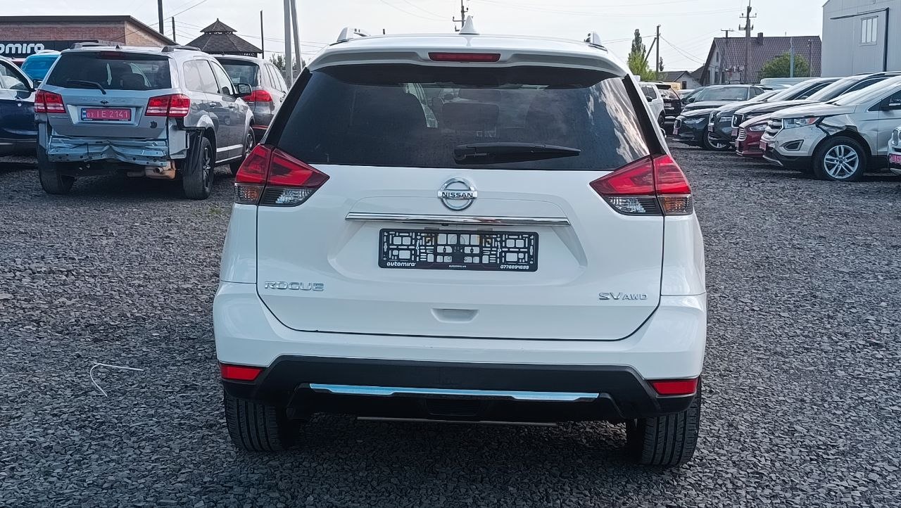 NISSAN ROGUE SV 2018
