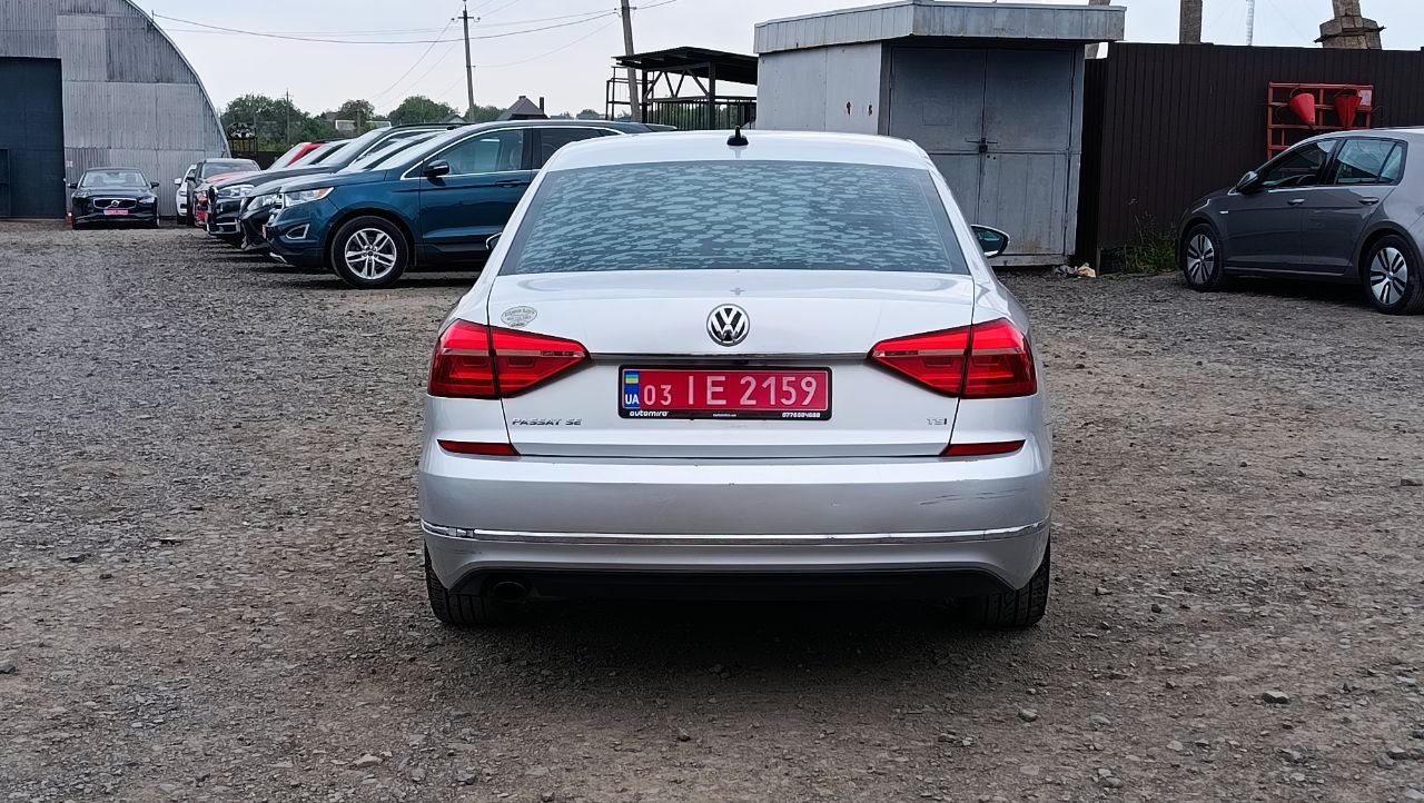 VOLKSWAGEN PASSAT SE 2016