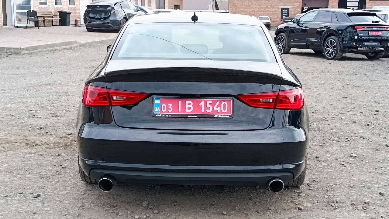AUDI A3 PREMIUM 2015