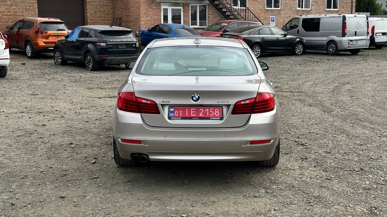 BMW 528 XI 2014