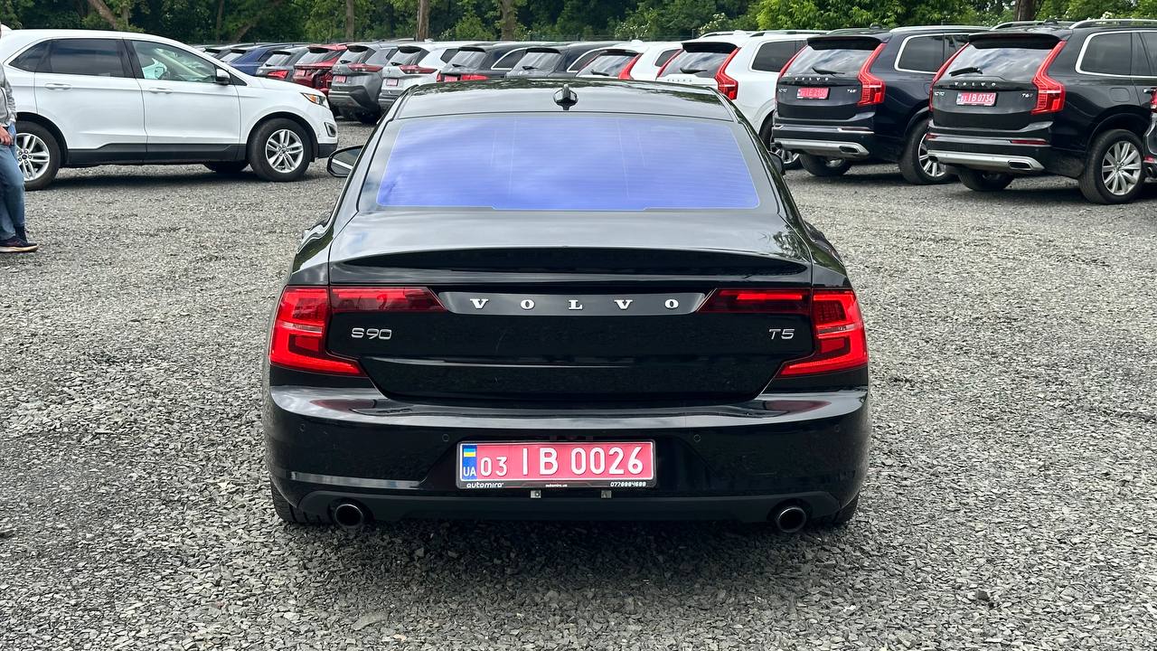 VOLVO S90 T5 MOMENTUM 2016