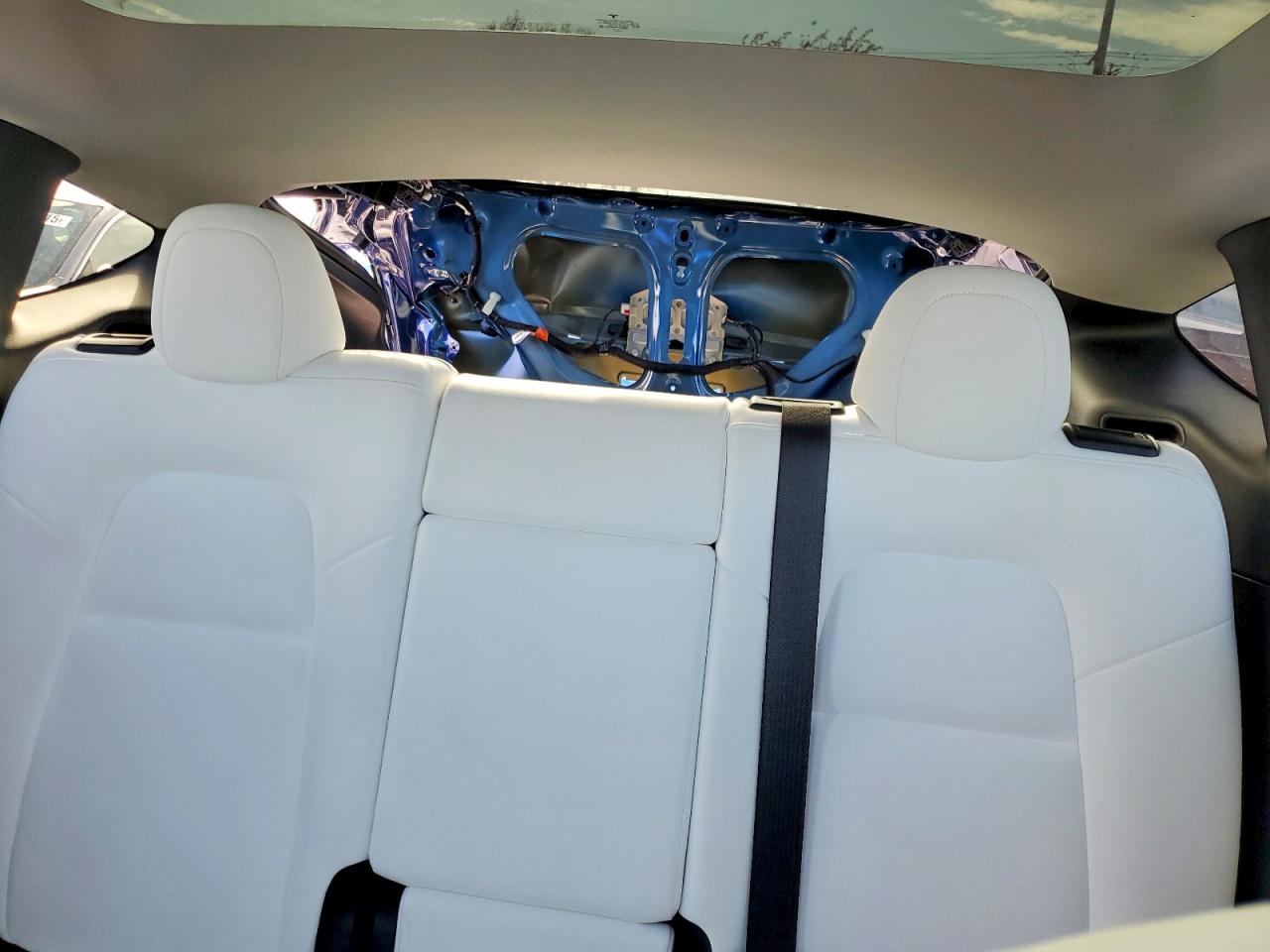 TESLA MODEL Y  DUAL MOTOR  2021