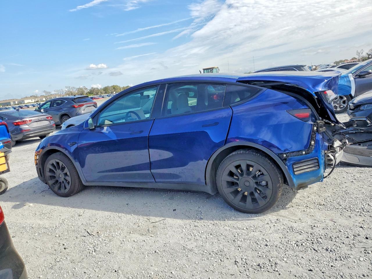 TESLA MODEL Y  DUAL MOTOR  2021