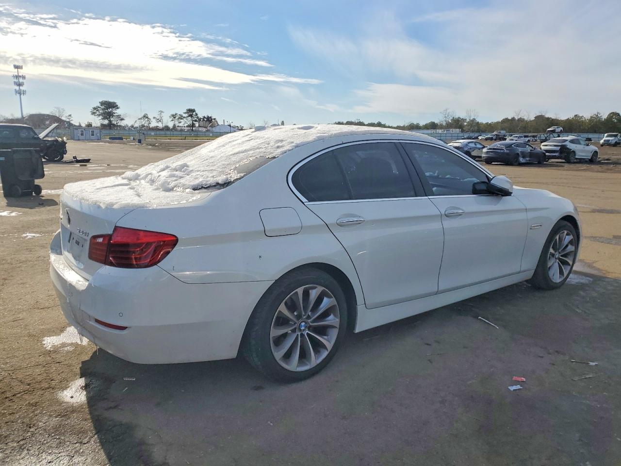 BMW 528 XI 2015