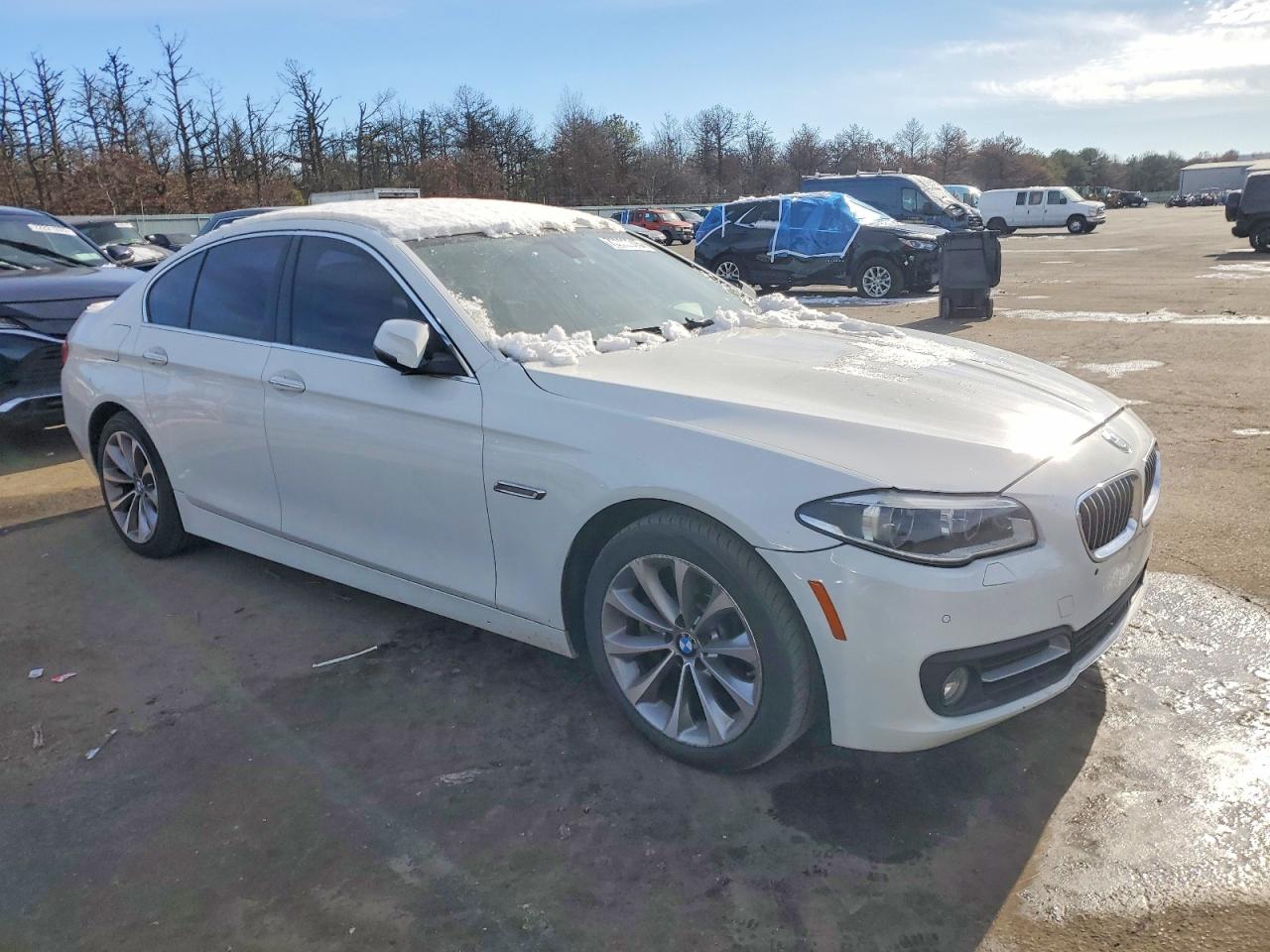 BMW 528 XI 2015