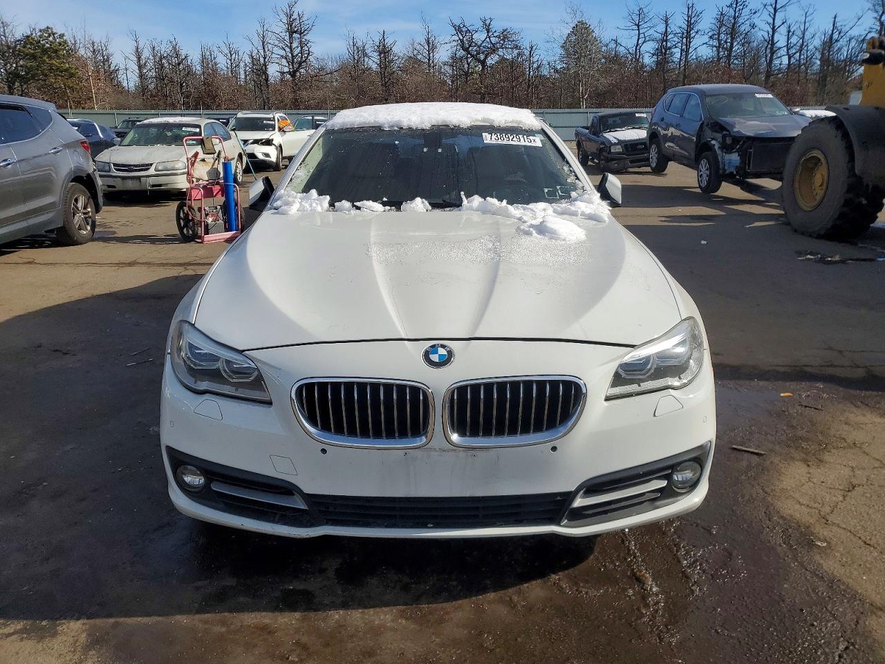 BMW 528 XI 2015