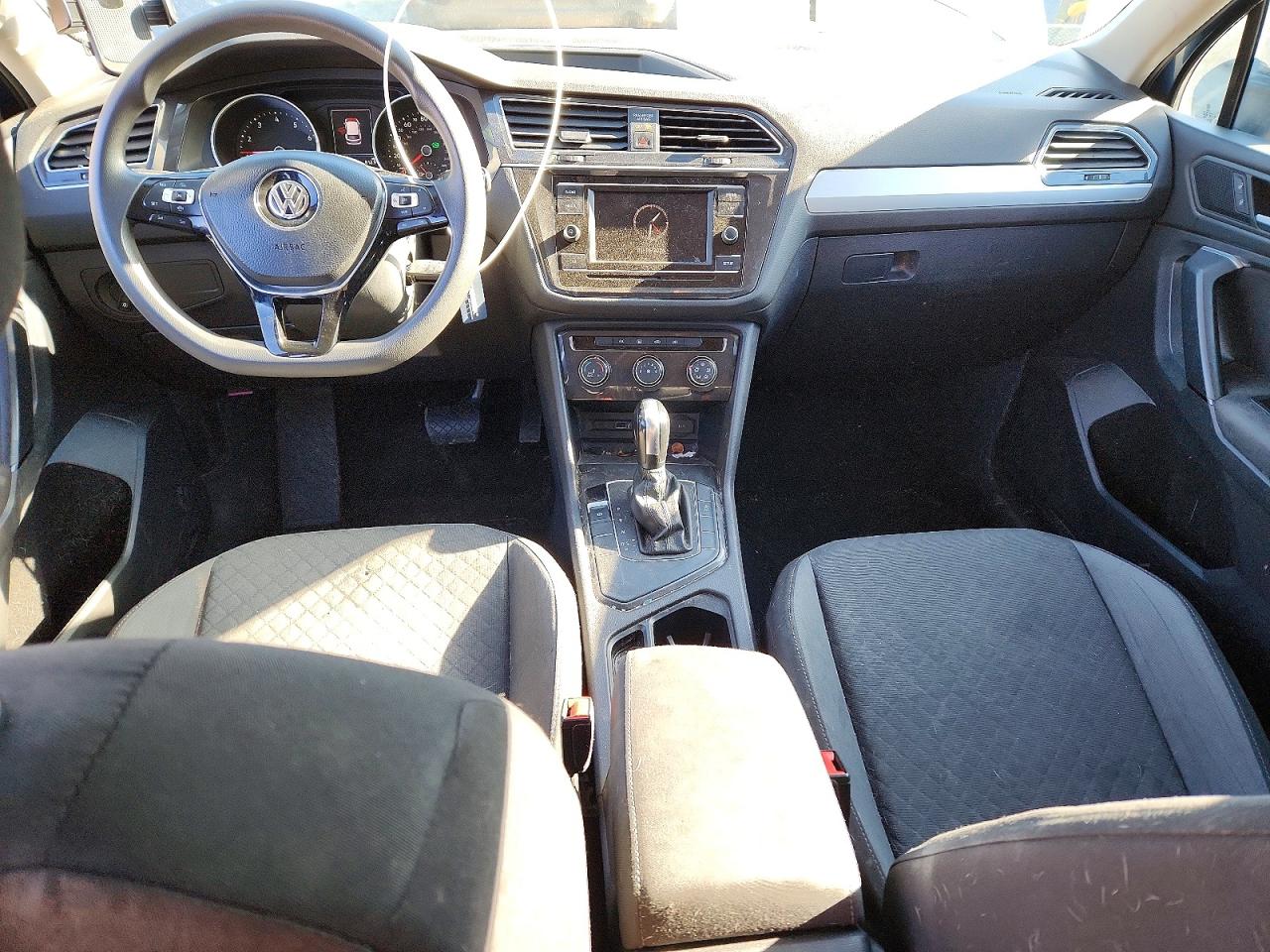 VOLKSWAGEN TIGUAN S 2018