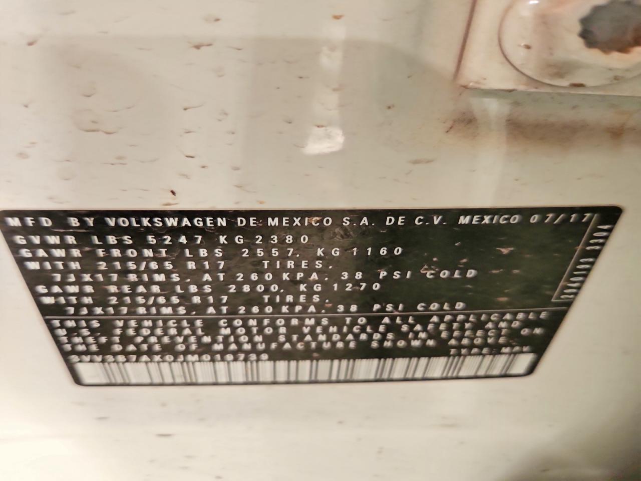 VOLKSWAGEN TIGUAN SE 2017