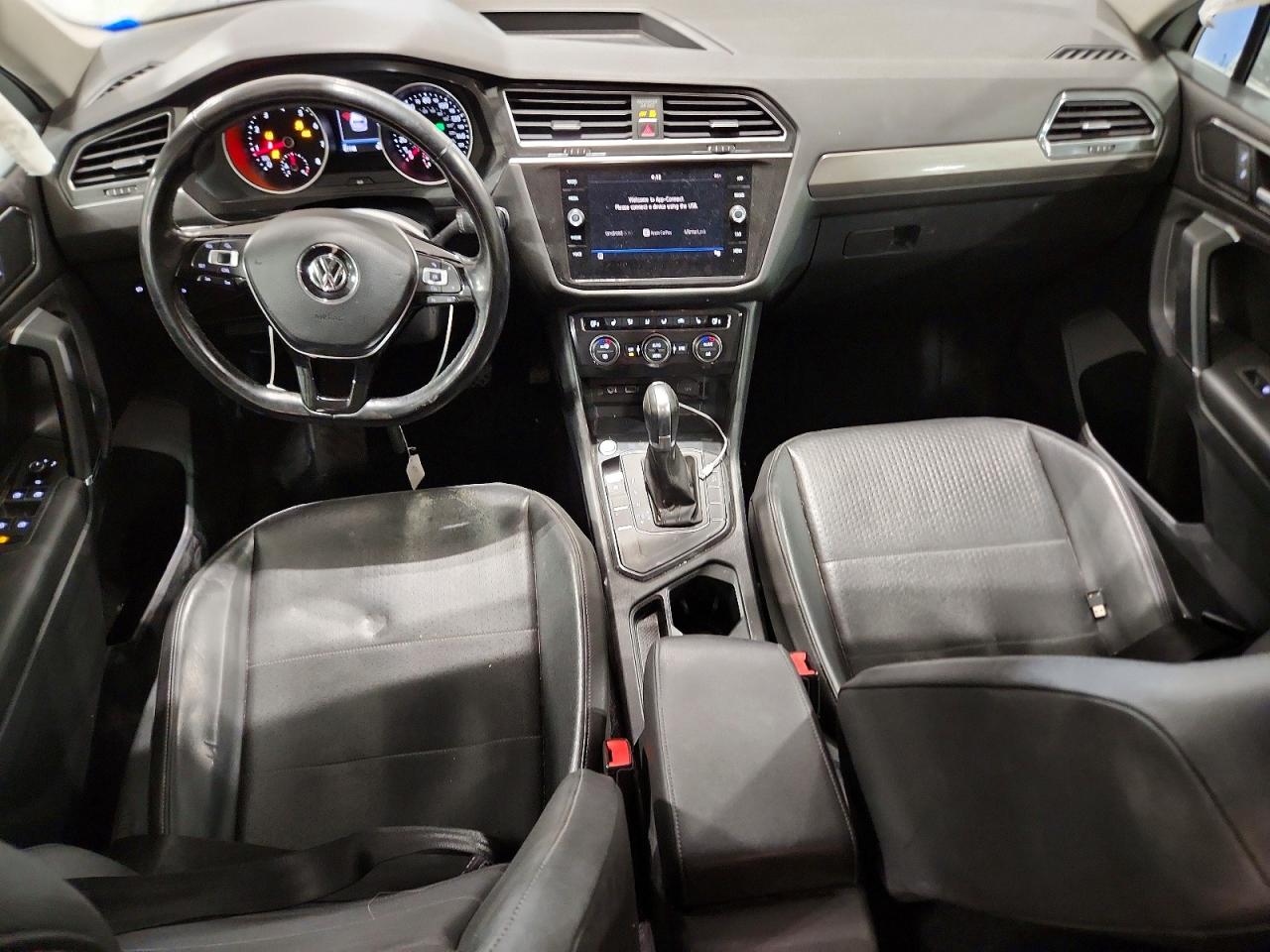 VOLKSWAGEN TIGUAN SE 2017