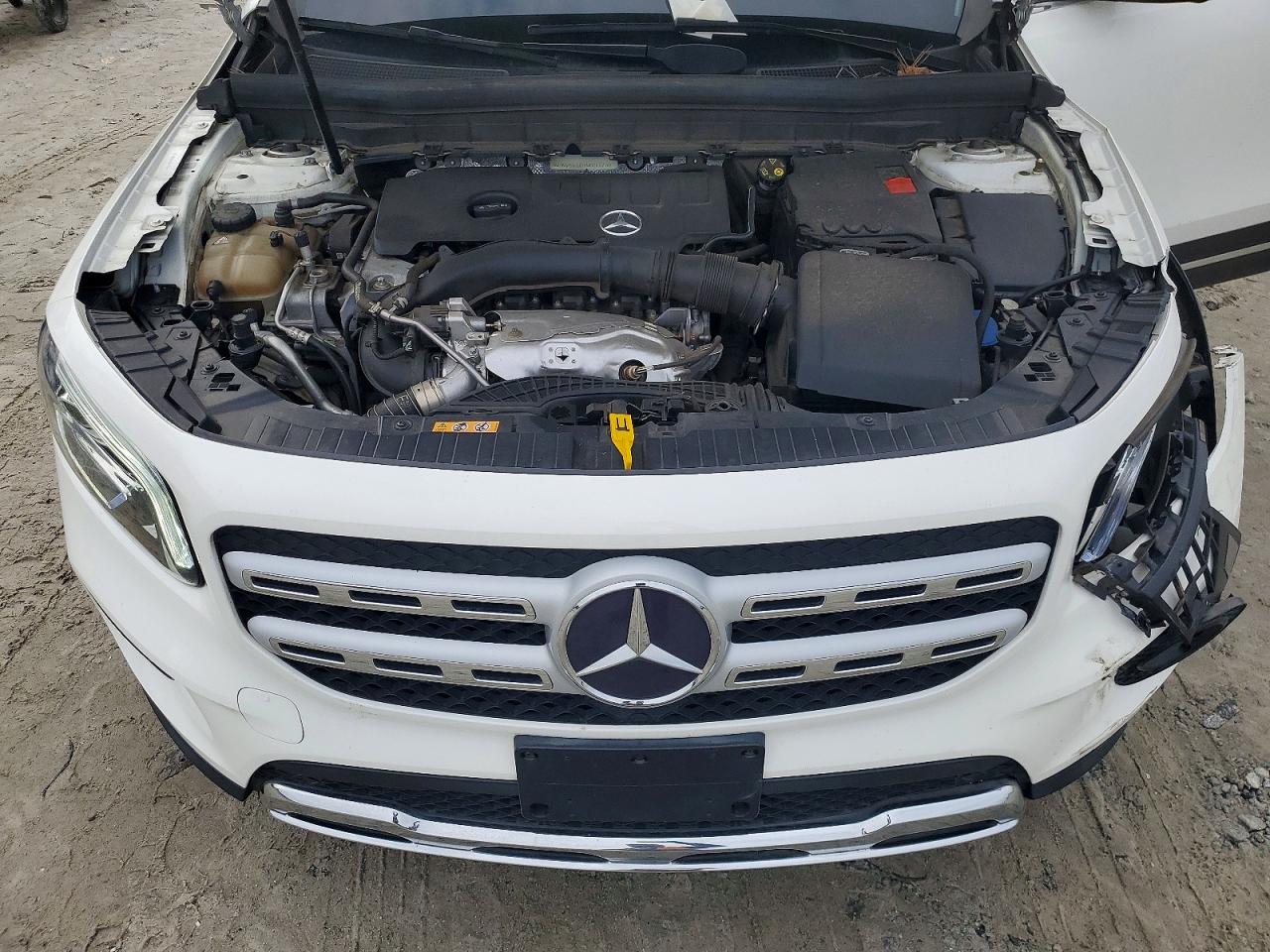 MERCEDES-BENZ GLB 250 2020