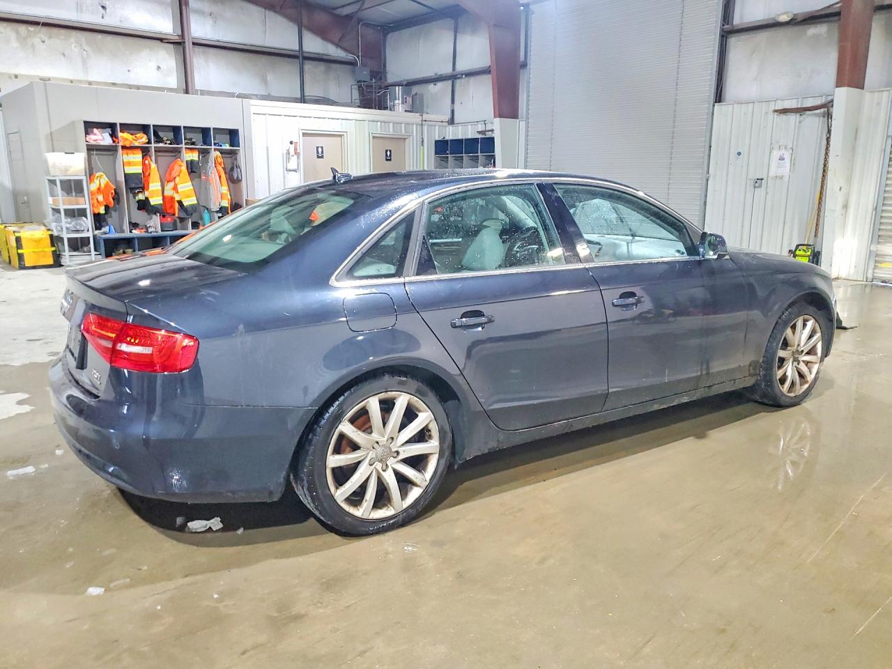AUDI A4 PREMIUM PLUS 2012