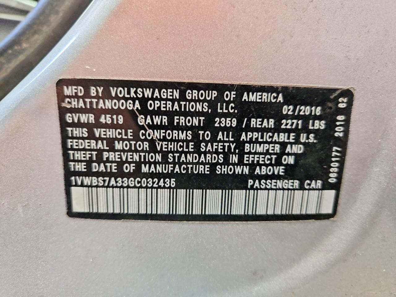 VOLKSWAGEN PASSAT SE 2016