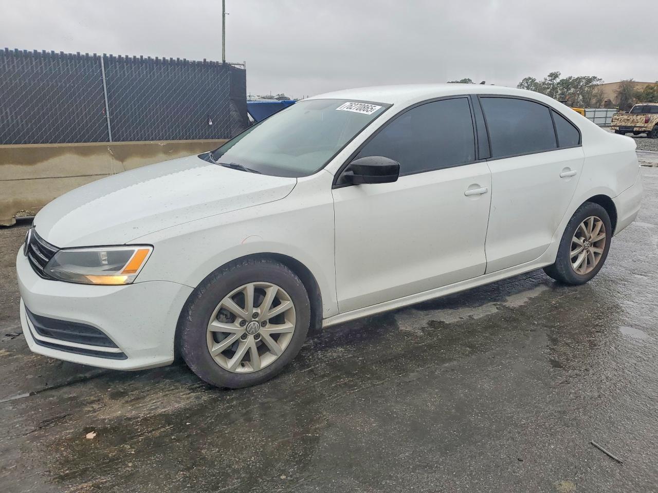 VOLKSWAGEN JETTA SE 2014