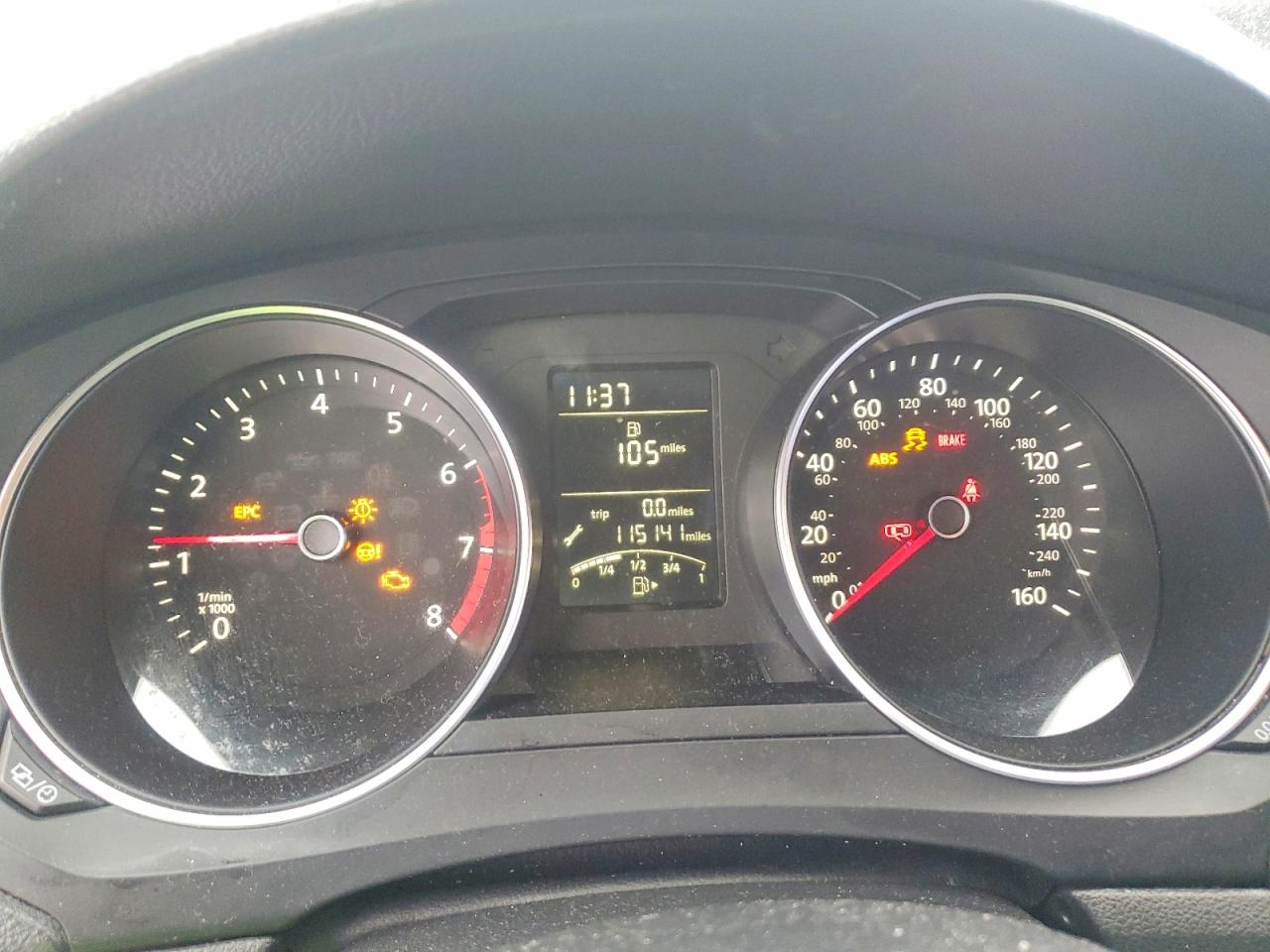 VOLKSWAGEN JETTA SE 2014