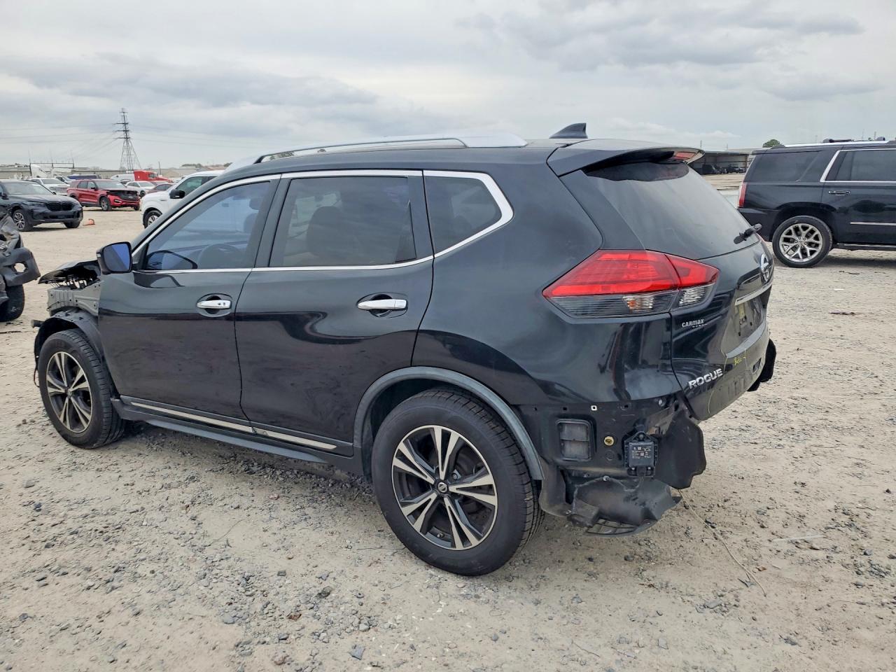 NISSAN ROGUE SL 2017