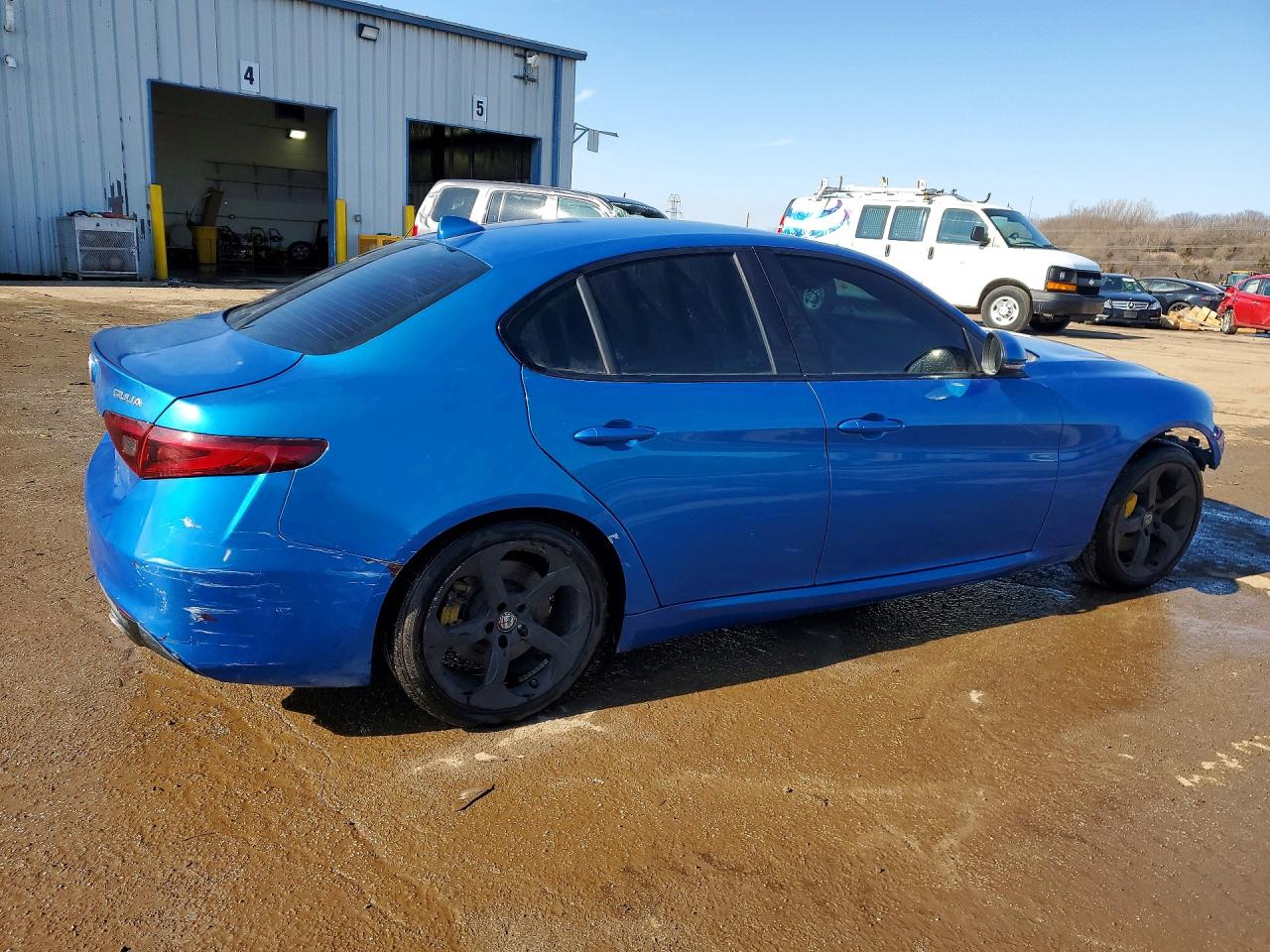 ALFA ROMEO GIULIA 2018