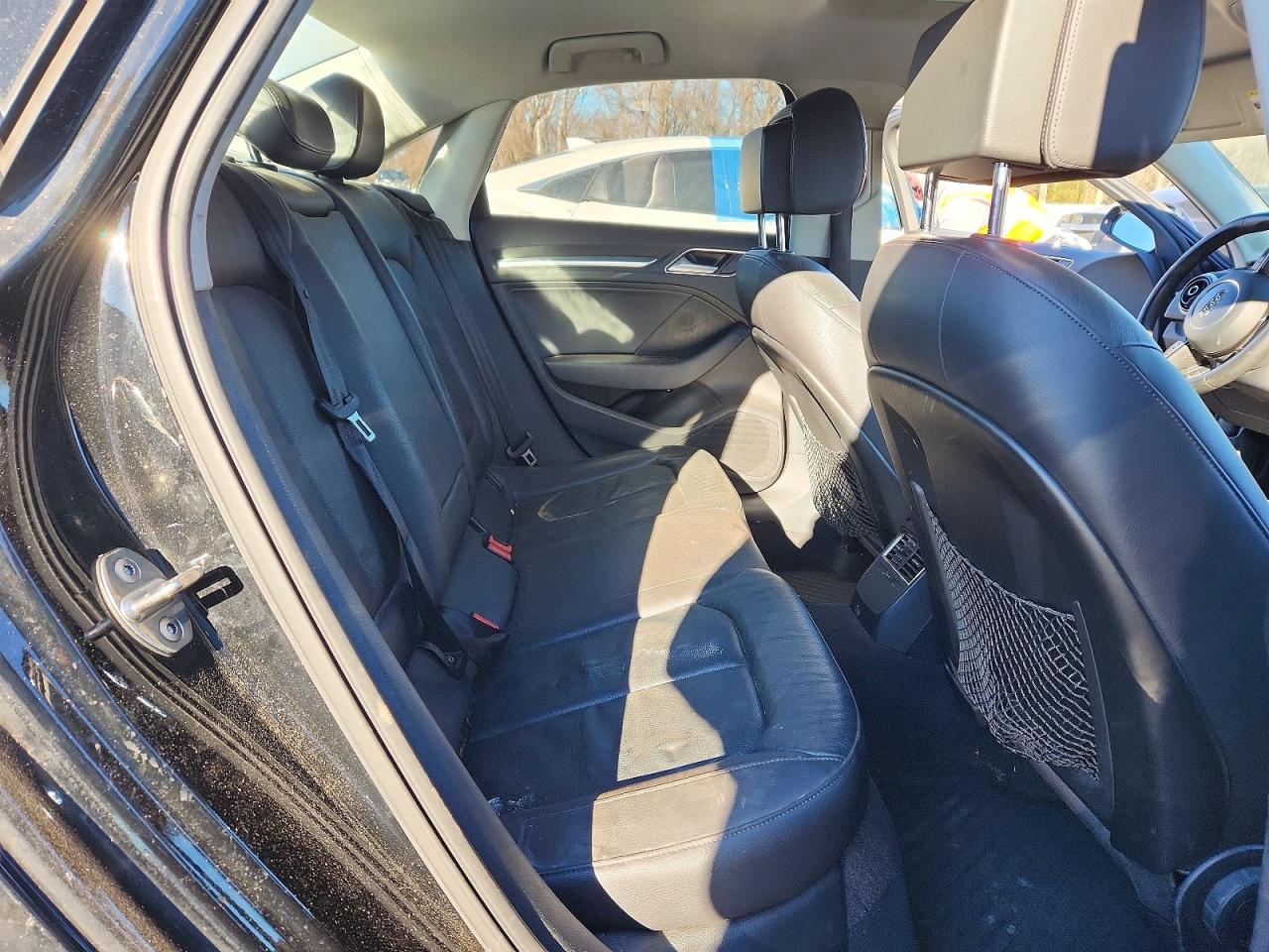 AUDI A3 PREMIUM 2015