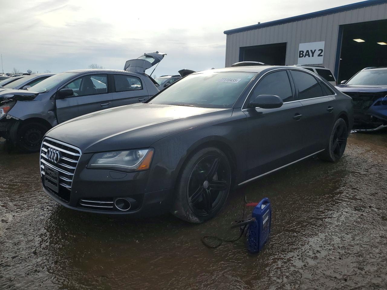 AUDI A8 QUATTRO 2013
