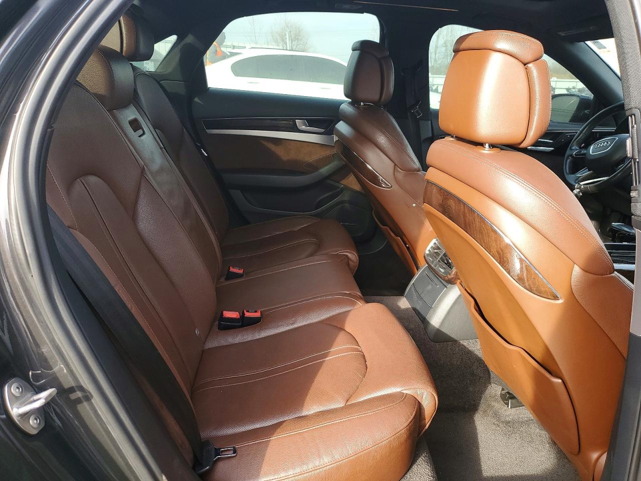 AUDI A8 QUATTRO 2013