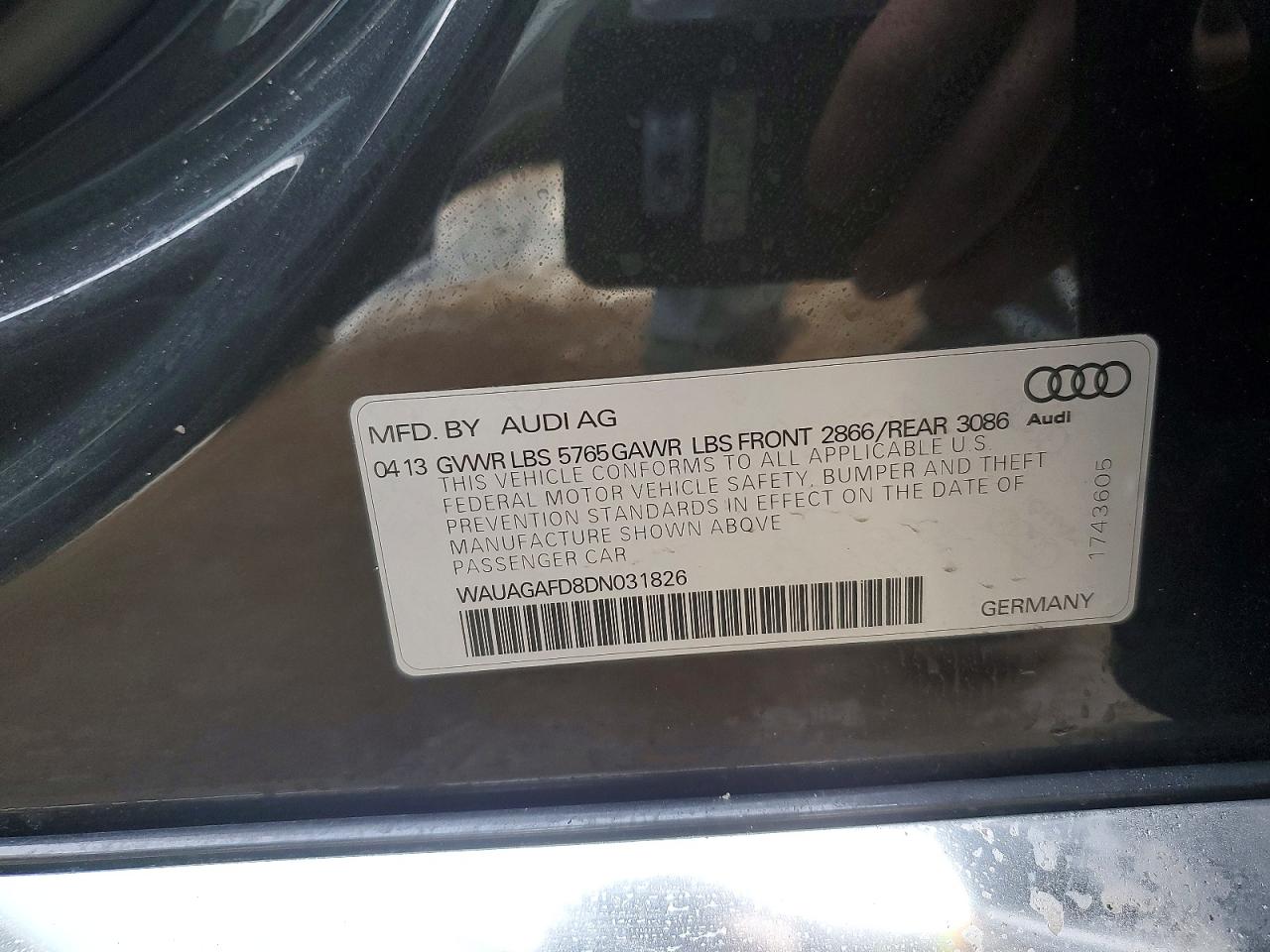 AUDI A8 QUATTRO 2013