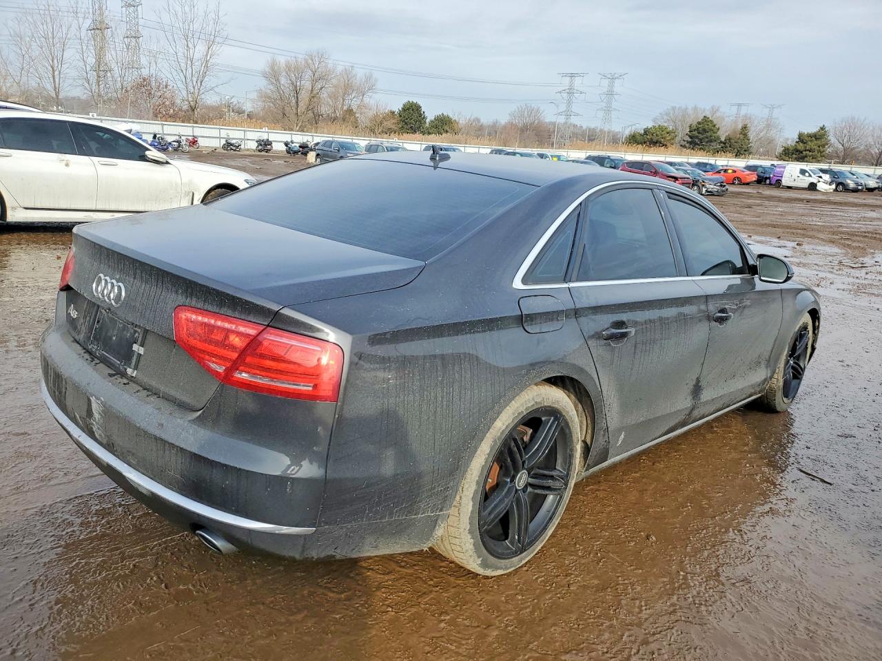 AUDI A8 QUATTRO 2013