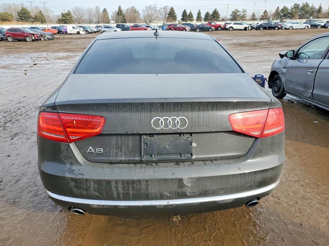 AUDI A8 QUATTRO 2013
