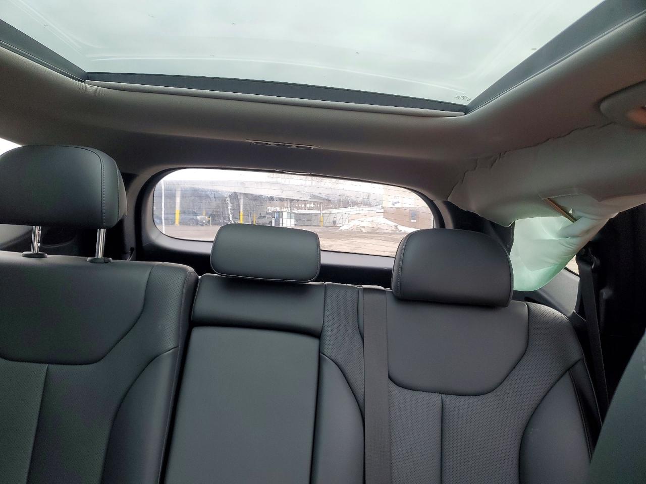 HYUNDAI SANTA FE SEL 2023