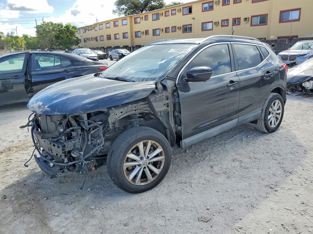 NISSAN ROGUE SPORT SV 2017