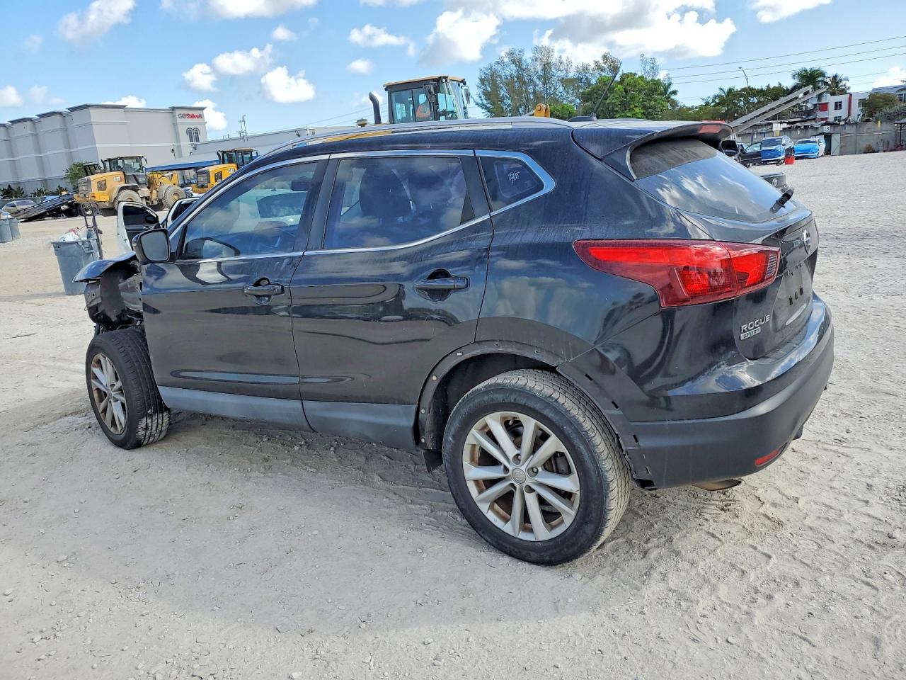 NISSAN ROGUE SPORT SV 2017