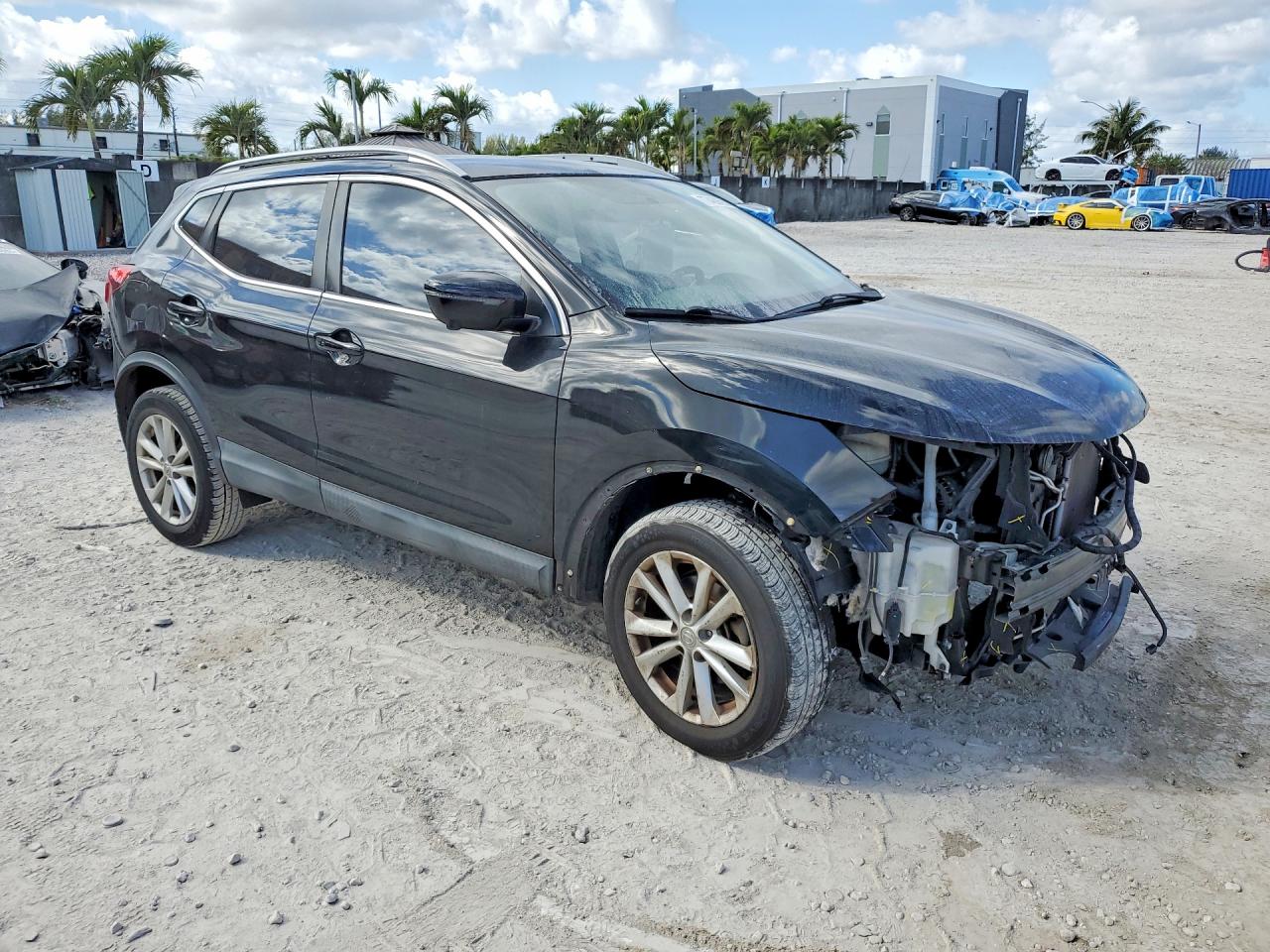 NISSAN ROGUE SPORT SV 2017