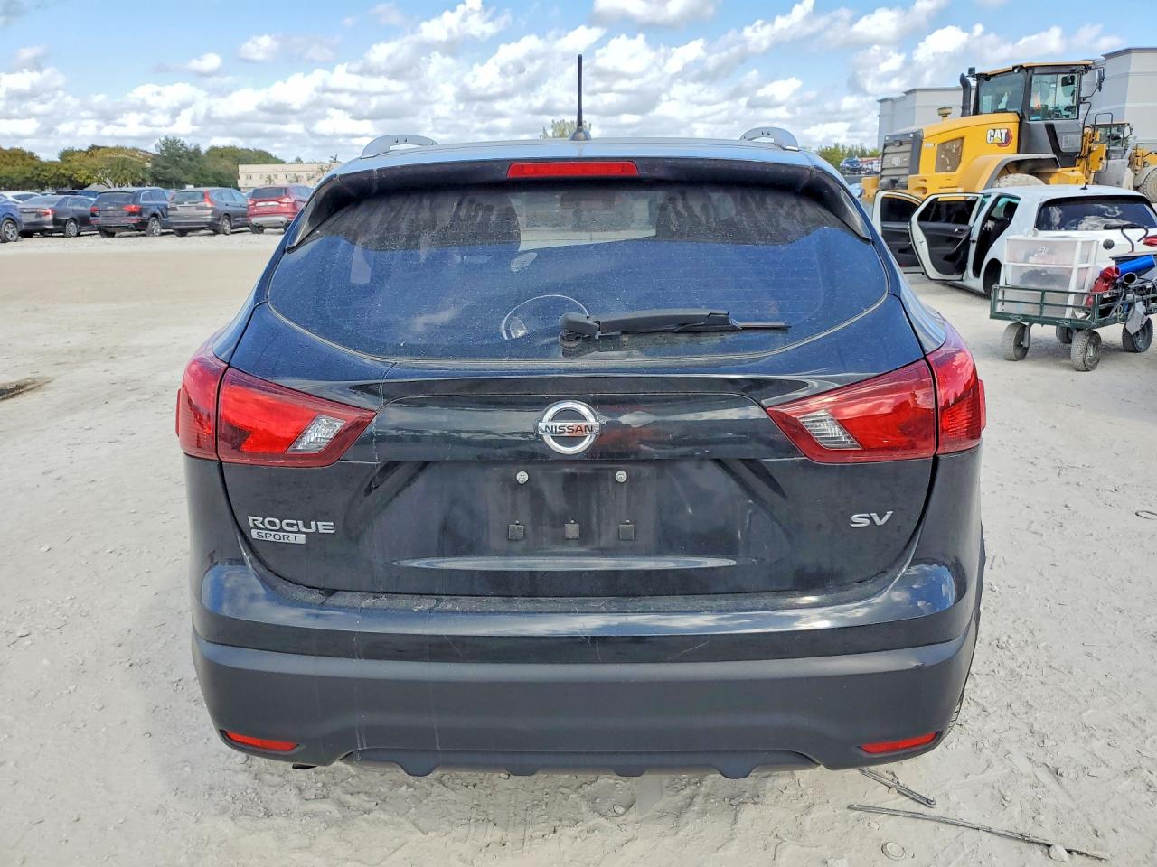 NISSAN ROGUE SPORT SV 2017